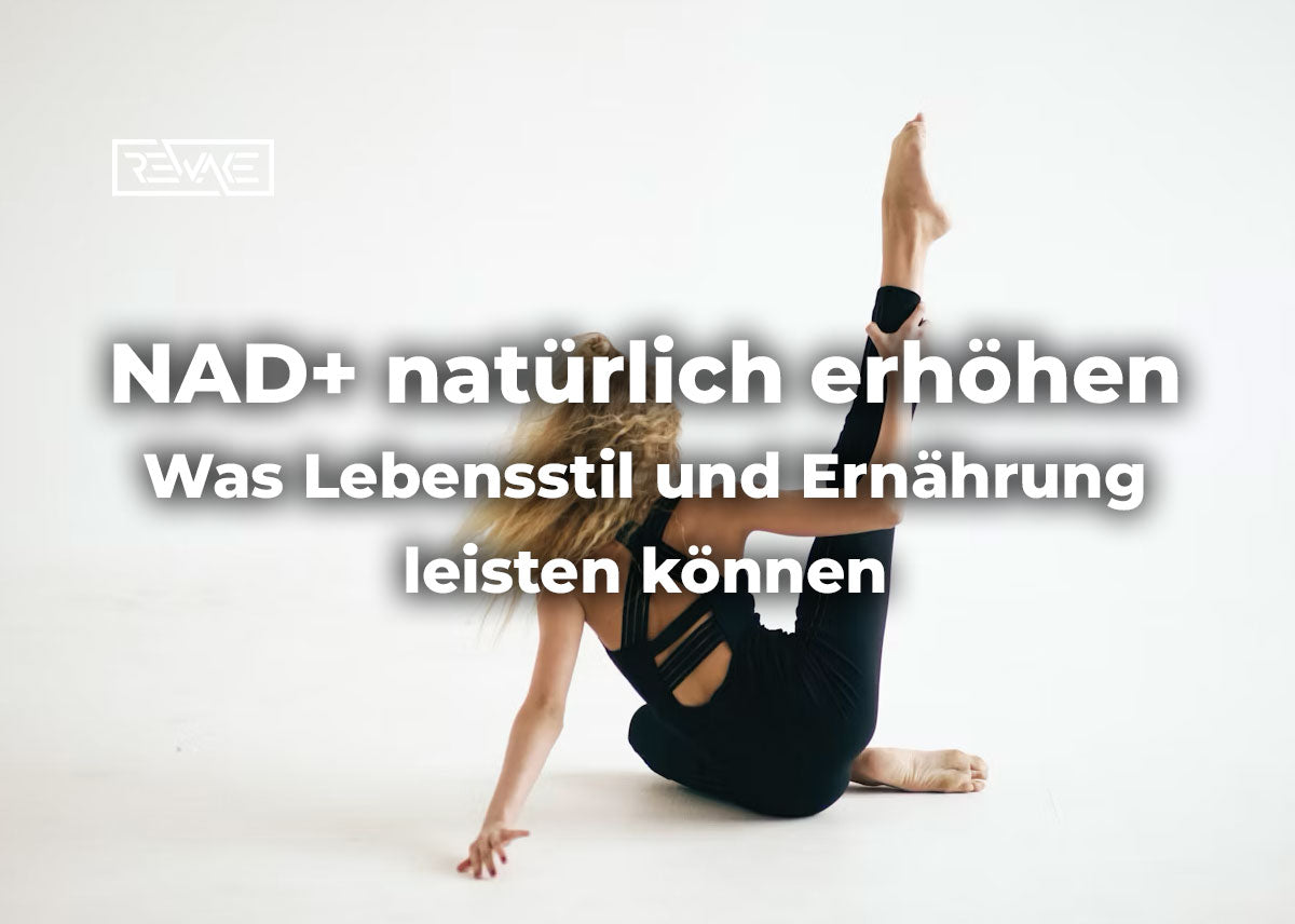 Person beim zügigen Spaziergang im Morgenlicht, Symbolbild für Lebensstilfaktoren wie Bewegung und Tageslicht zur Unterstützung des NAD+ Stoffwechsels